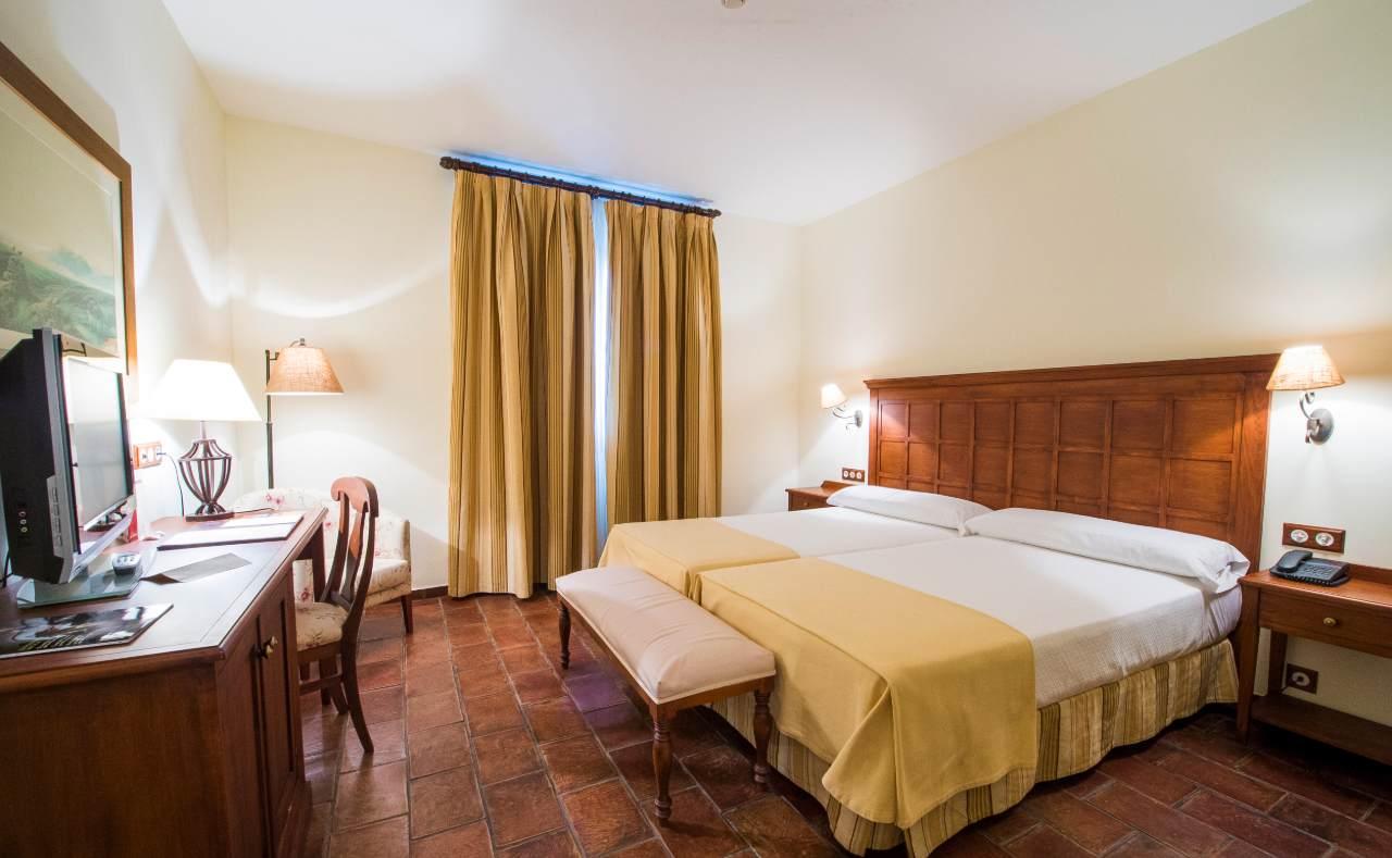 Hospedium Hotel Cortijo Santa Cruz فيلانيوفا دي لا سيرينا المظهر الخارجي الصورة