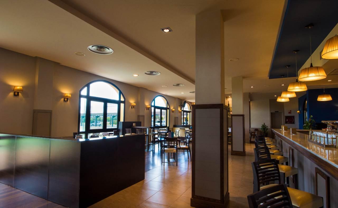 Hospedium Hotel Cortijo Santa Cruz فيلانيوفا دي لا سيرينا المظهر الخارجي الصورة